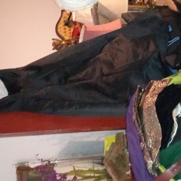 Gorgeous Black Tie Strapless - Picture 5 of 7